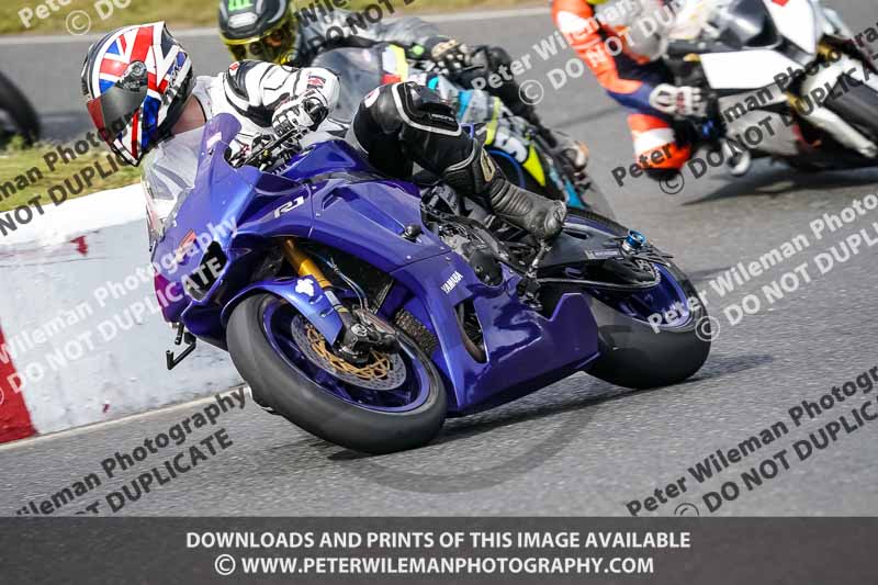 enduro digital images;event digital images;eventdigitalimages;mallory park;mallory park photographs;mallory park trackday;mallory park trackday photographs;no limits trackdays;peter wileman photography;racing digital images;trackday digital images;trackday photos